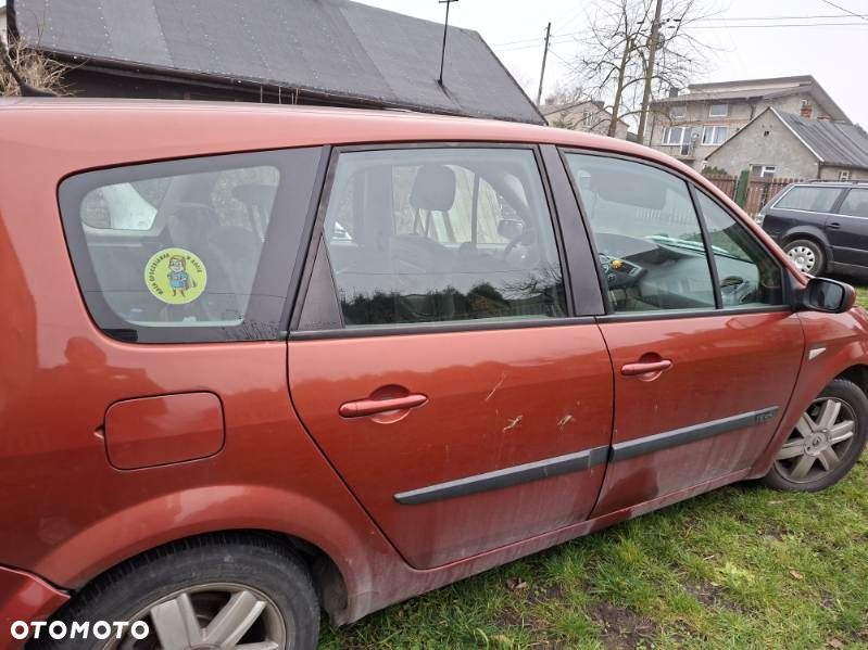 Renault Scenic 1.9 dCi Exception - 4