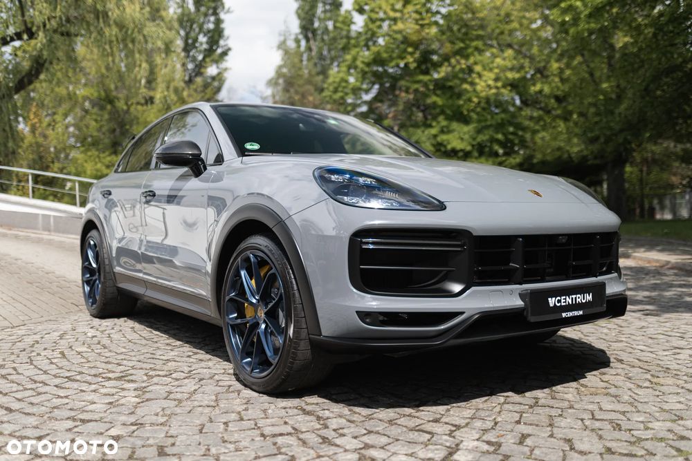 Porsche Cayenne Turbo GT - 9