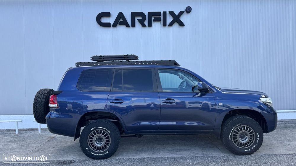 Toyota Land Cruiser VDJ 200 V8 4.5 D-4D - 4