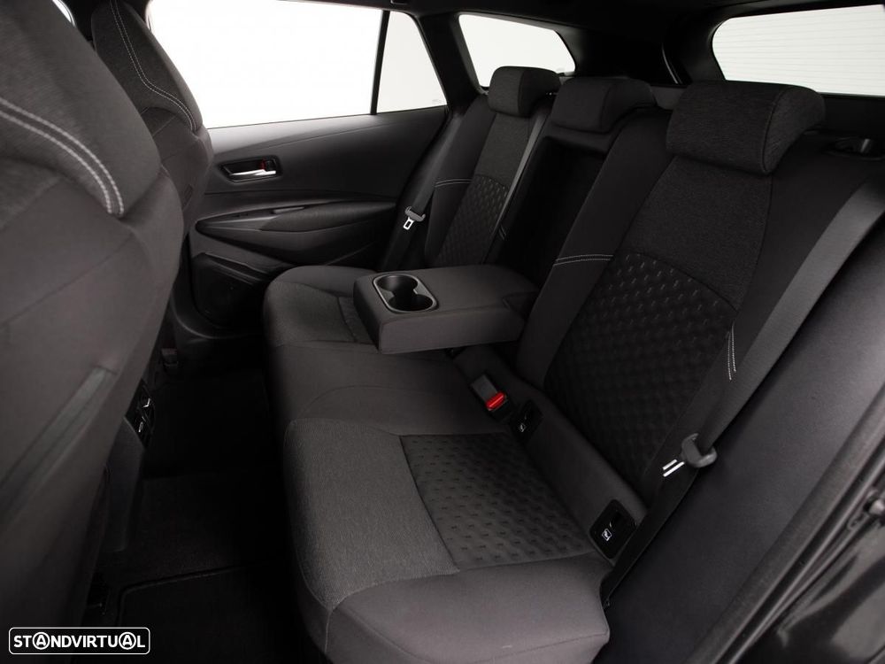 Suzuki Swace 1.8L CVT GLE Hybrid - 11