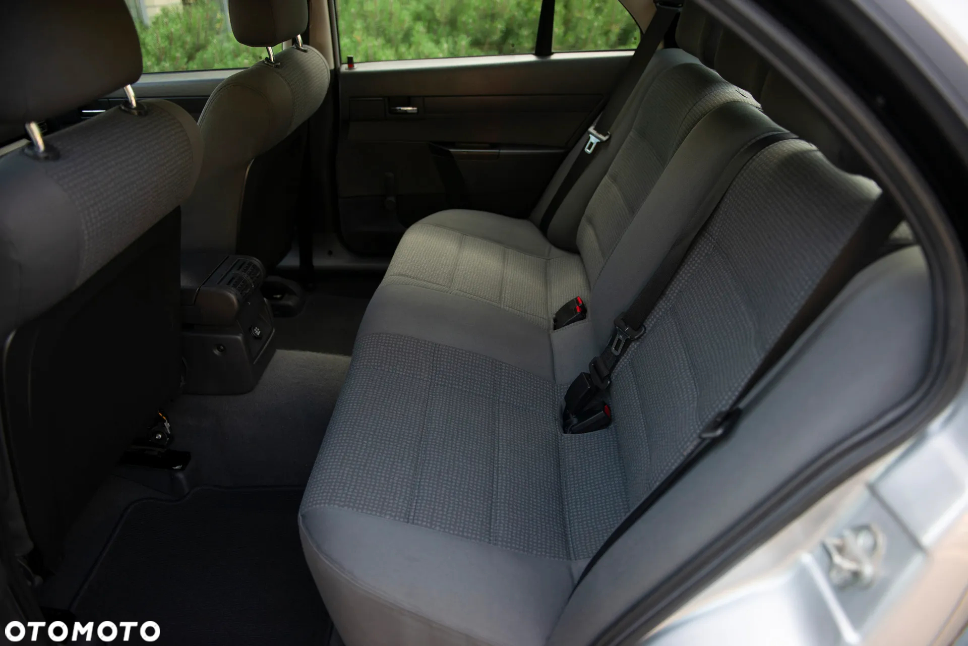 Opel Omega 2.2 Elegance - 21