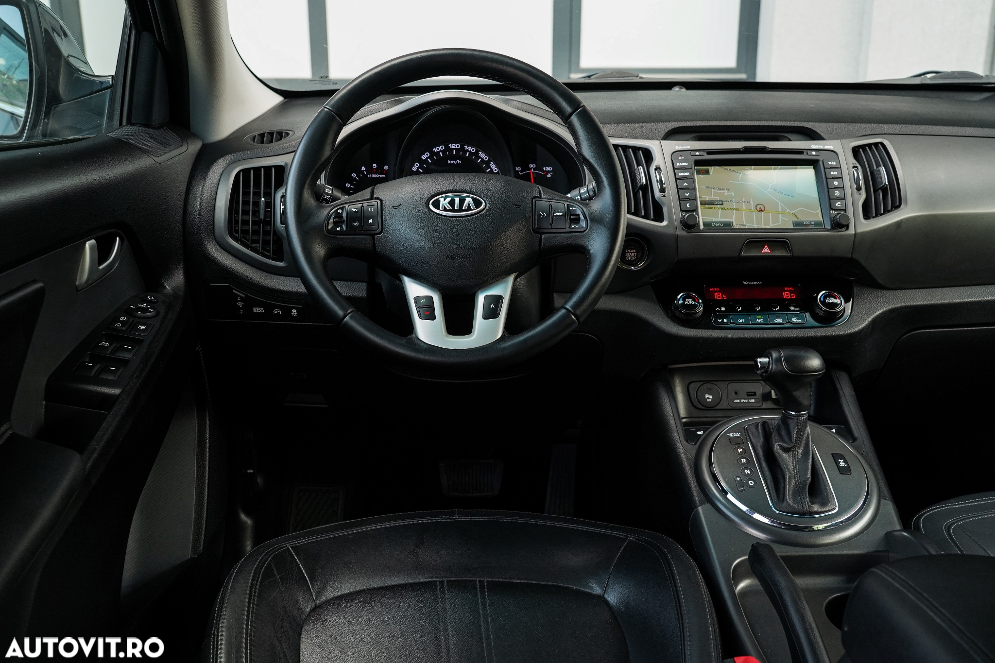 Kia Sportage 2,0 CRDI AWD Aut. Platinum - 28