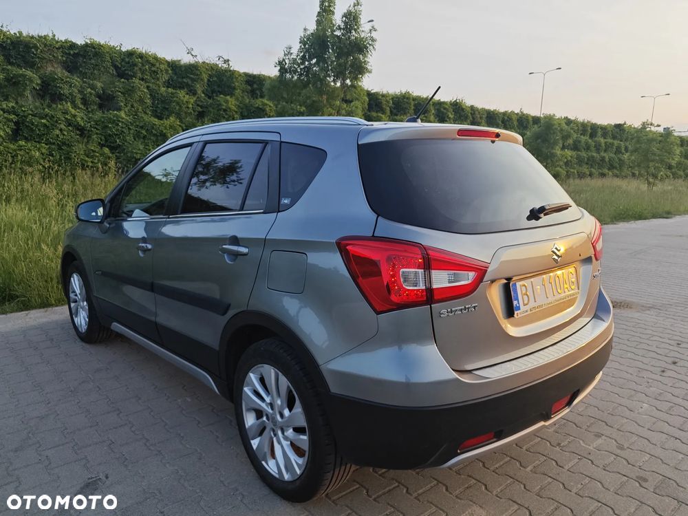 Suzuki SX4 S-Cross 1.0 T Premium - 5