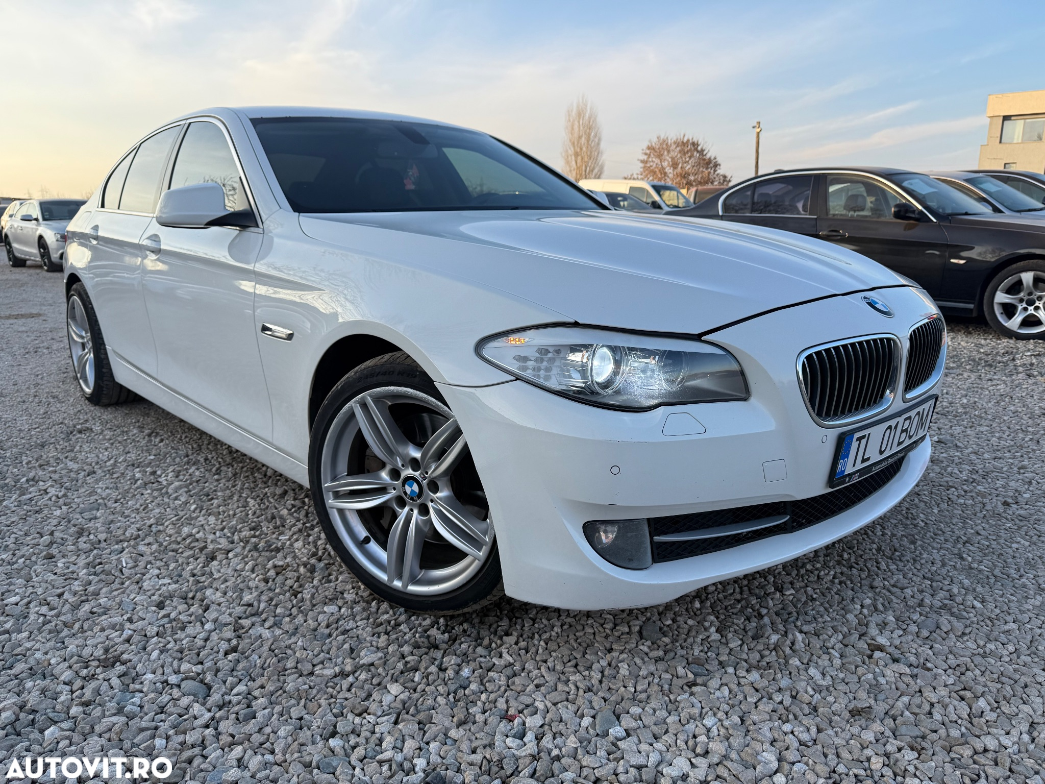 BMW Seria 5 535d xDrive Aut. Modern Line - 13