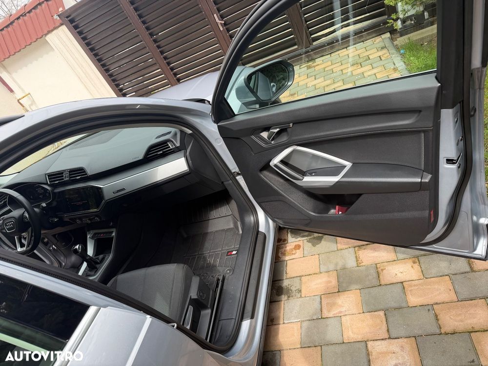 Audi Q3 2.0 35 TDI S tronic quattro Advanced - 11