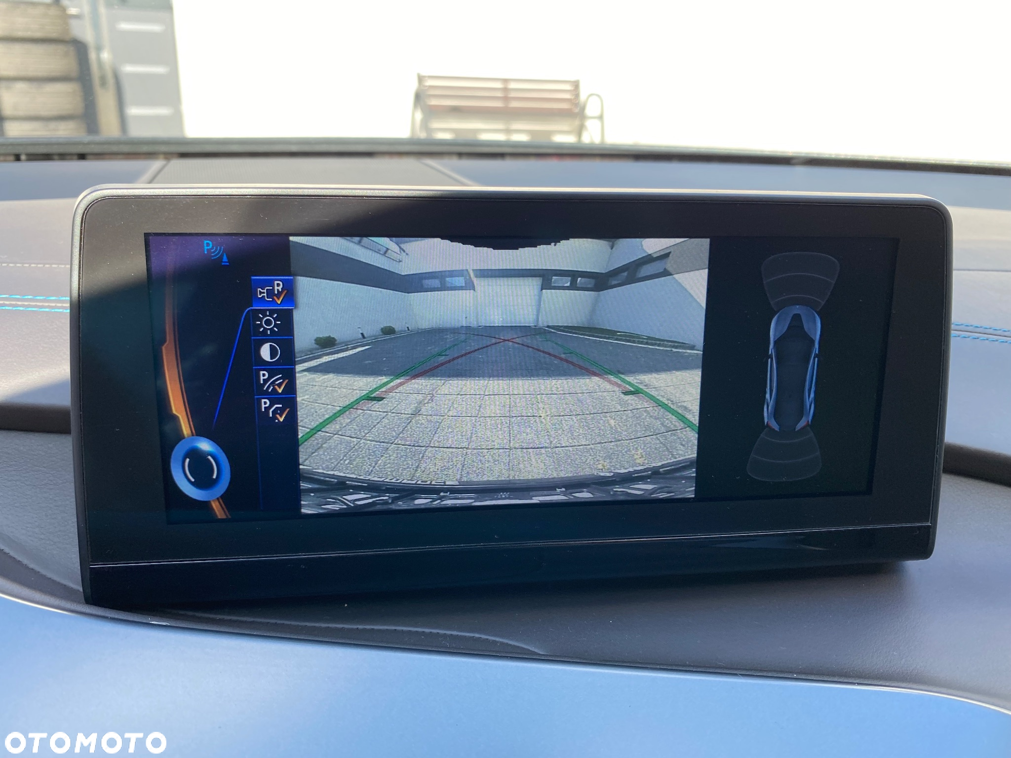 BMW i8 Standard - 31