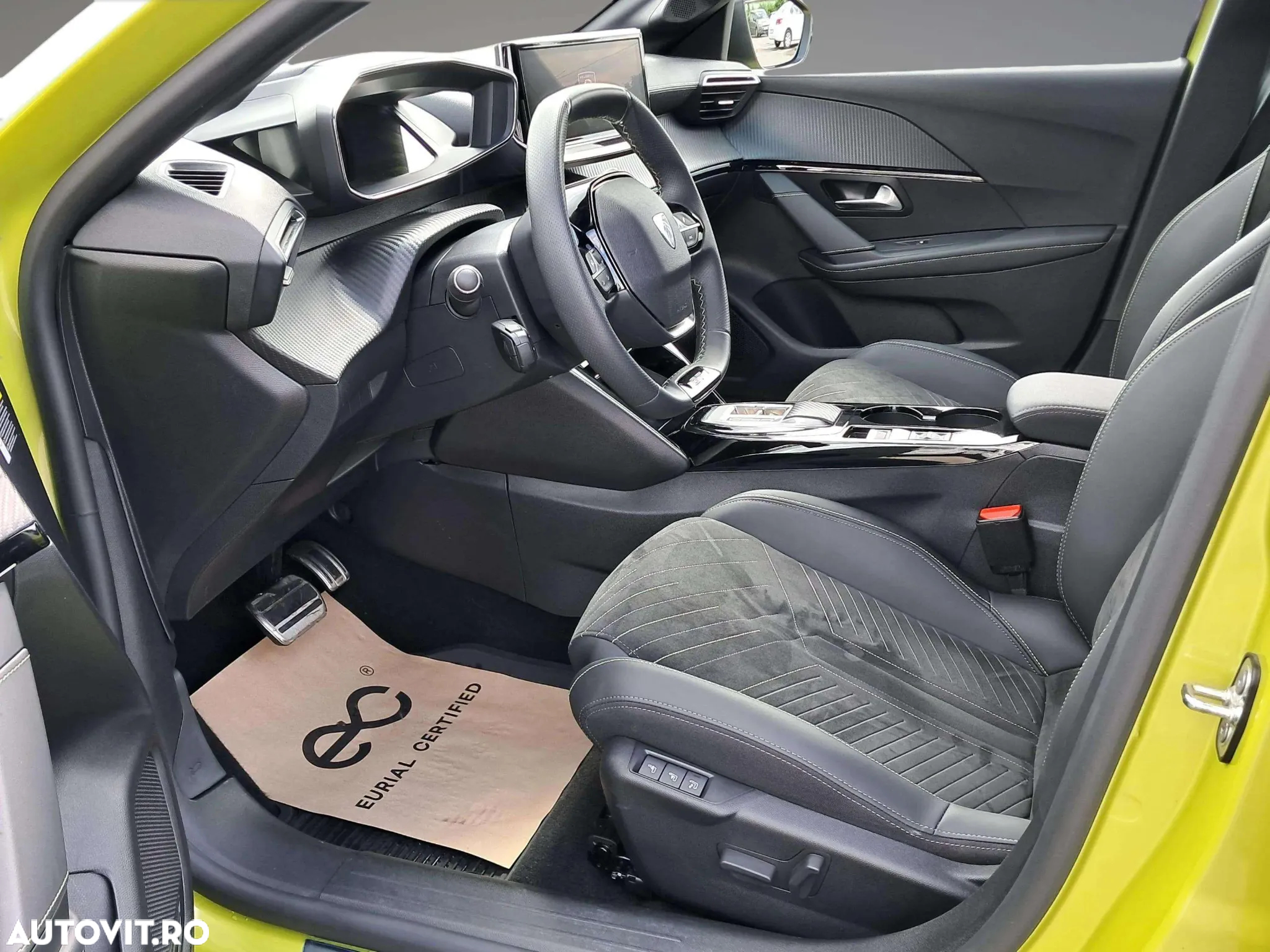 Peugeot 208 e-208 GT - 7