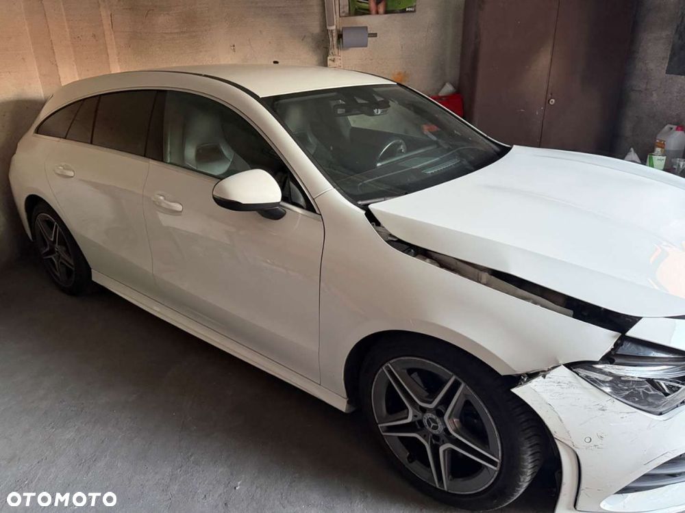 Mercedes-Benz CLA - 17