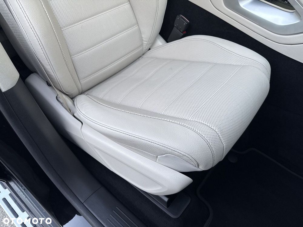 Mercedes-Benz GLS 450 d mHEV 4-Matic AMG Line - 26