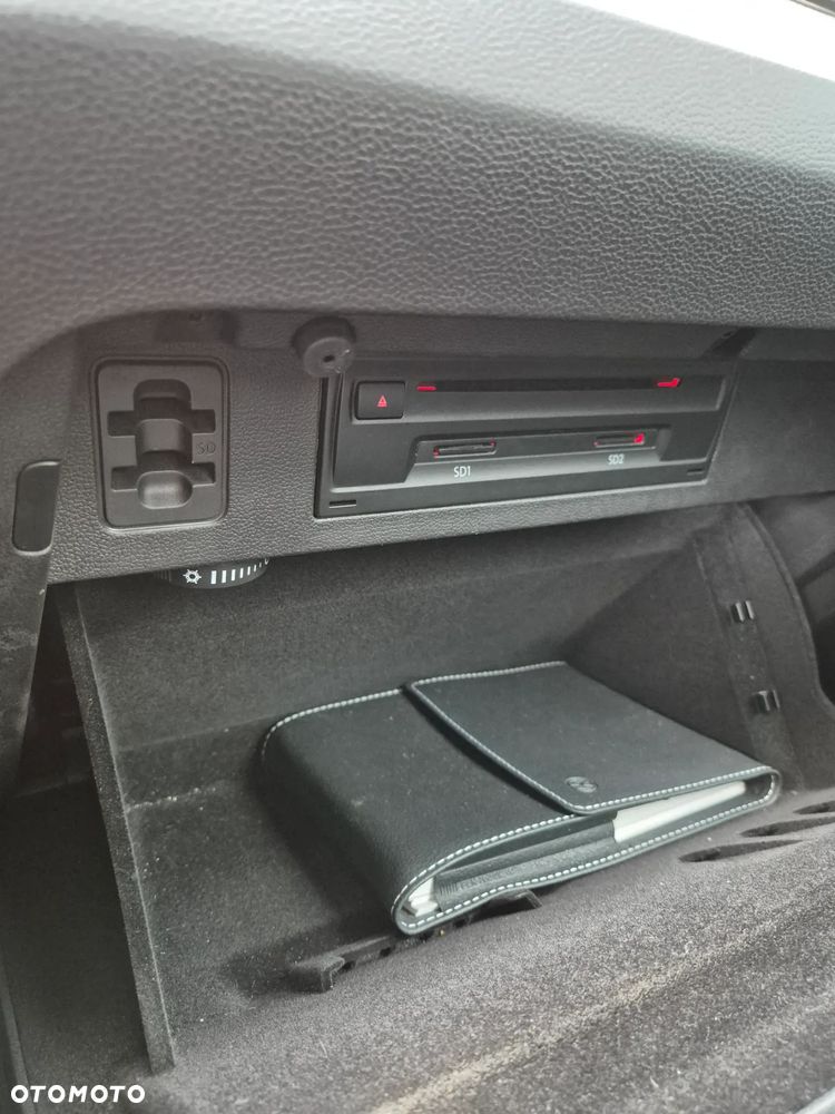 Volkswagen Passat 2.0 TDI (BlueMotion Technology) DSG Comfortline - 17