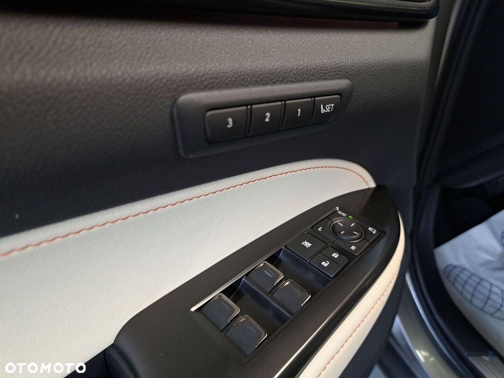 Lexus NX 350h Omotenashi AWD - 34