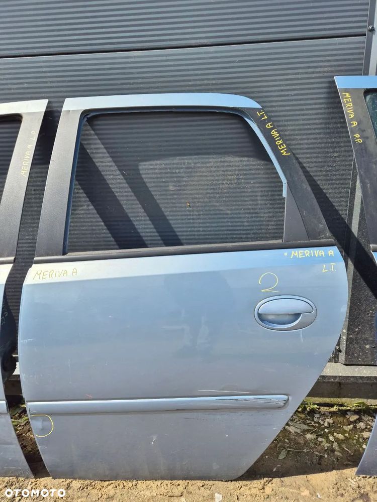 DRZWI OPEL MERIVA A - 5
