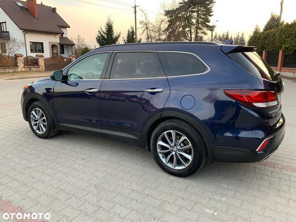 Hyundai Santa Fe - 4