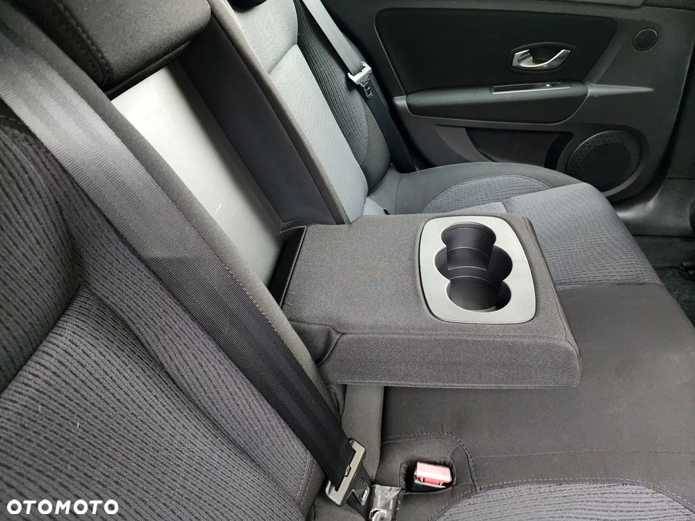 Renault Laguna 2.0 16V Expression - 31