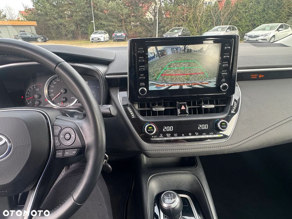 Toyota Corolla 1.5 Comfort - 21