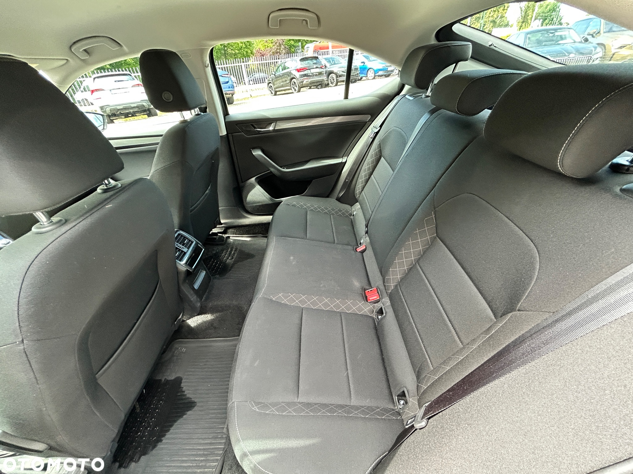 Skoda Superb 1.5 TSI ACT Active - 16