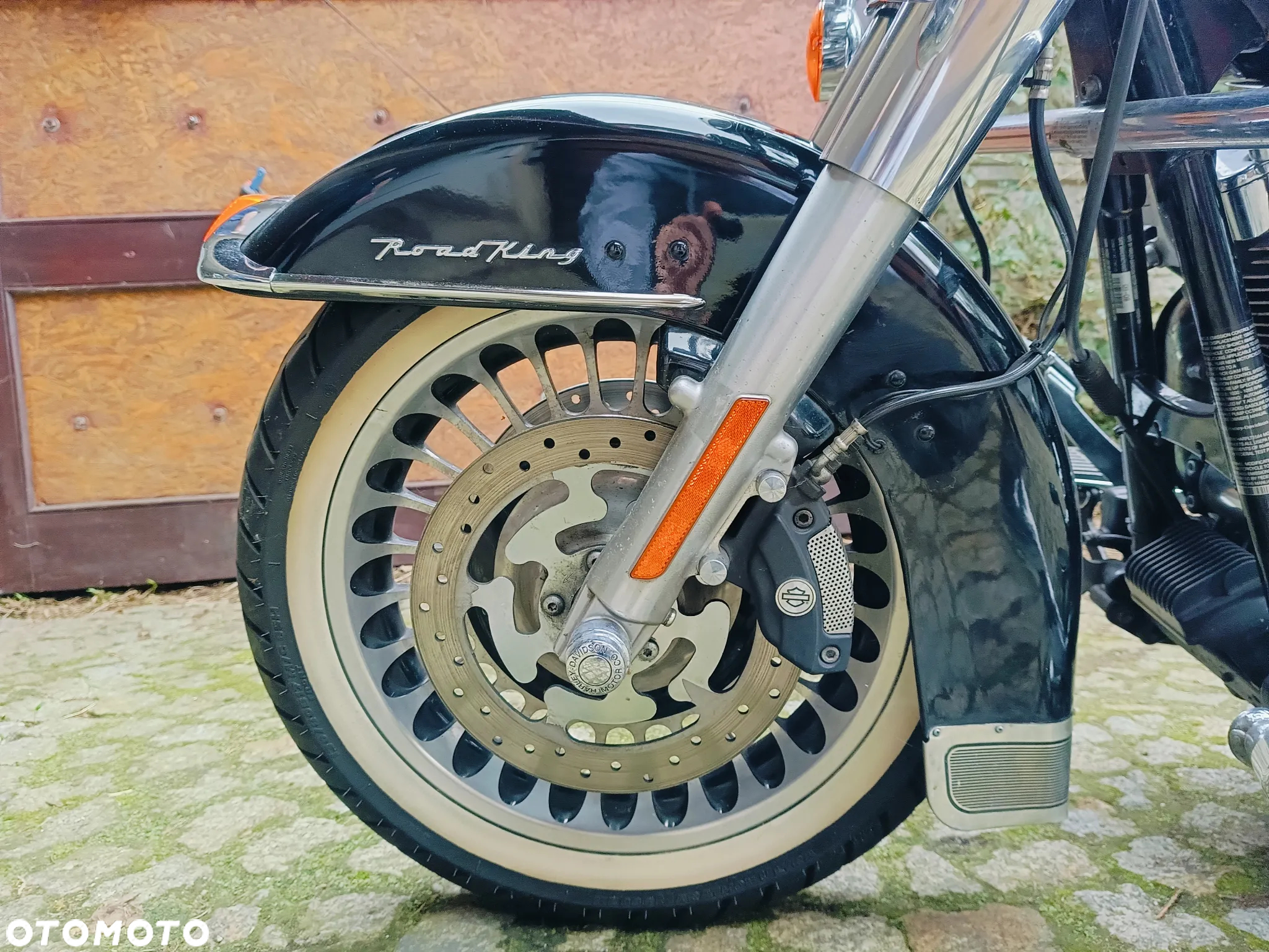 Harley-Davidson Touring Road King - 13