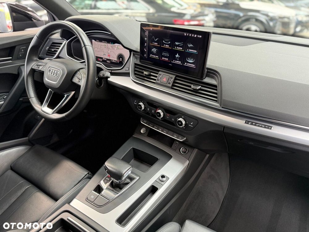 Audi Q5 Sportback - 24