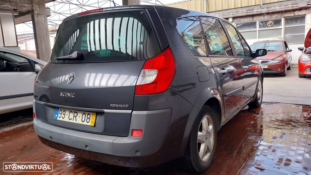 Renault Grand Scénic 1.5 dCi Privilège - 18