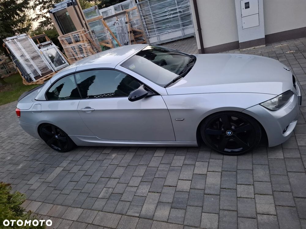 BMW Seria 3 335i M Sport Edition - 15