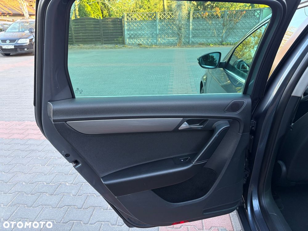 Volkswagen Passat 1.4 TSI DSG BlueMotion Technology Comfortline - 22