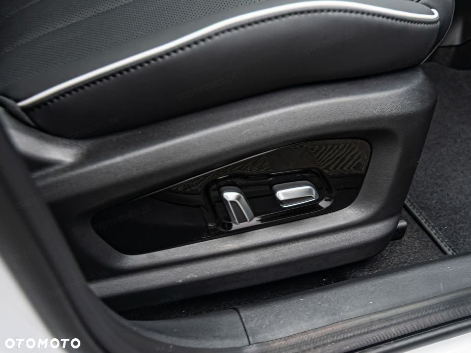 Omoda 5 1.5 T-GDI Hybrid Premium DHT - 23