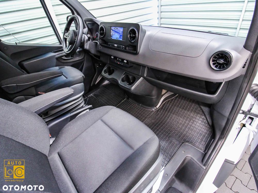 Mercedes-Benz SPRINTER MAXI LONG BRYGADÓWKA 5 OSÓB - 9