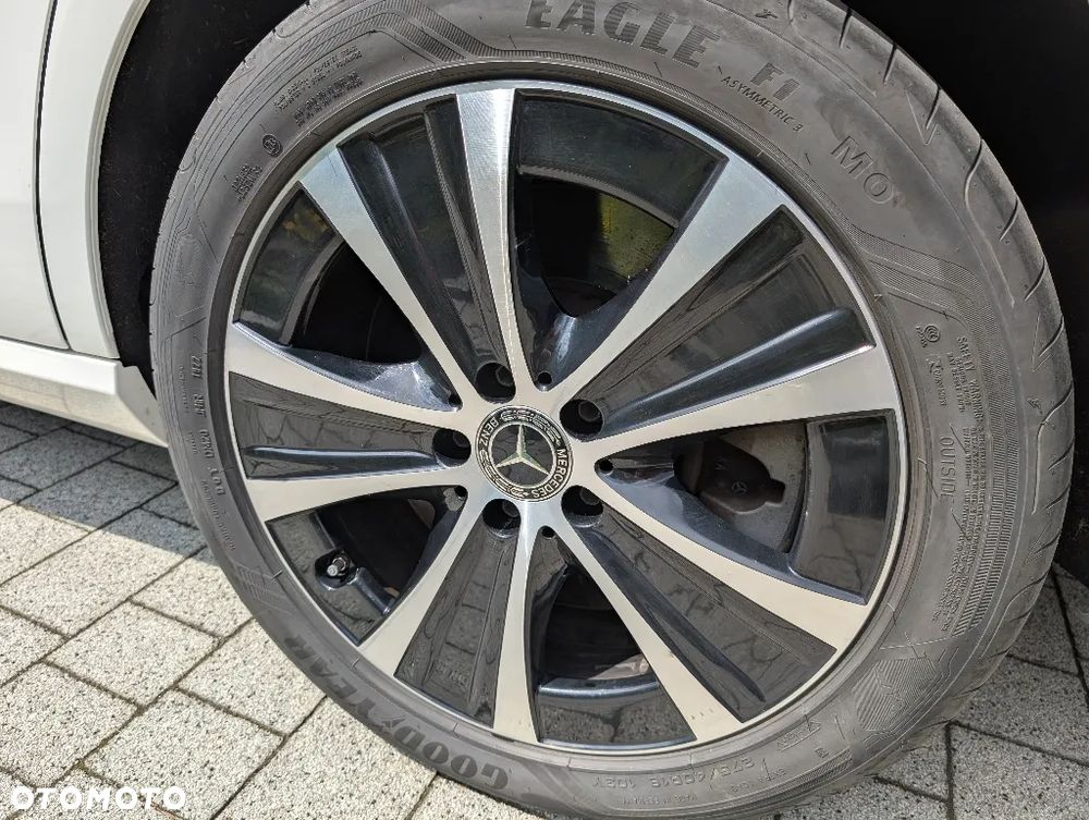 Mercedes-Benz Klasa E - 14
