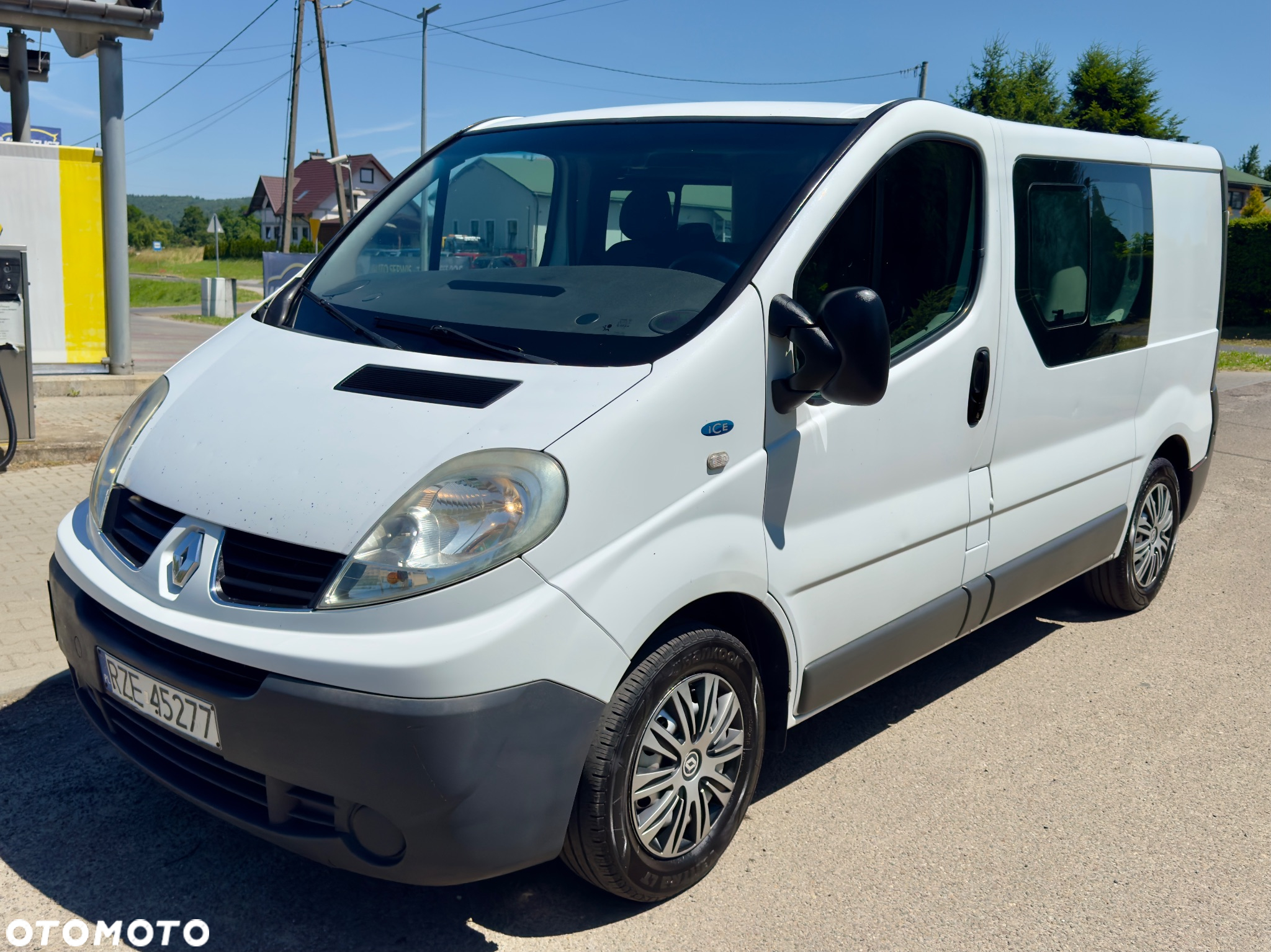 Renault TRAFIC - 9
