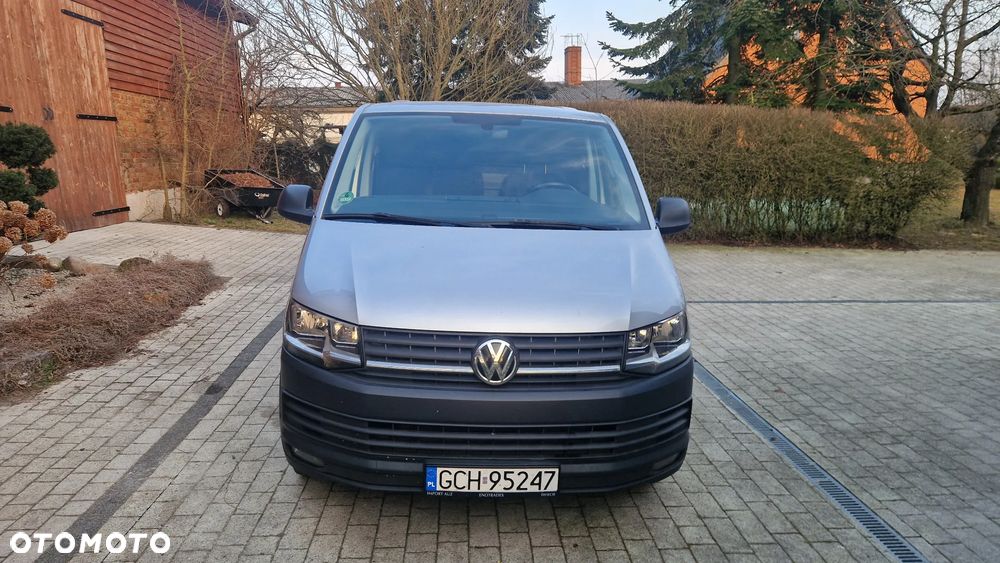 Volkswagen Transporter - 9