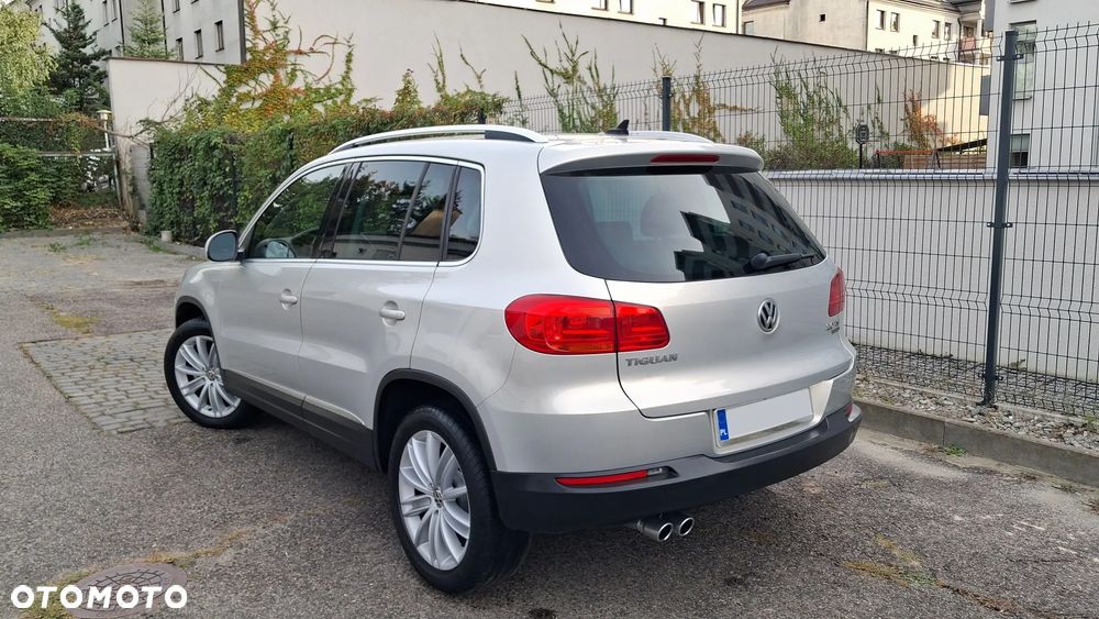 Volkswagen Tiguan - 5
