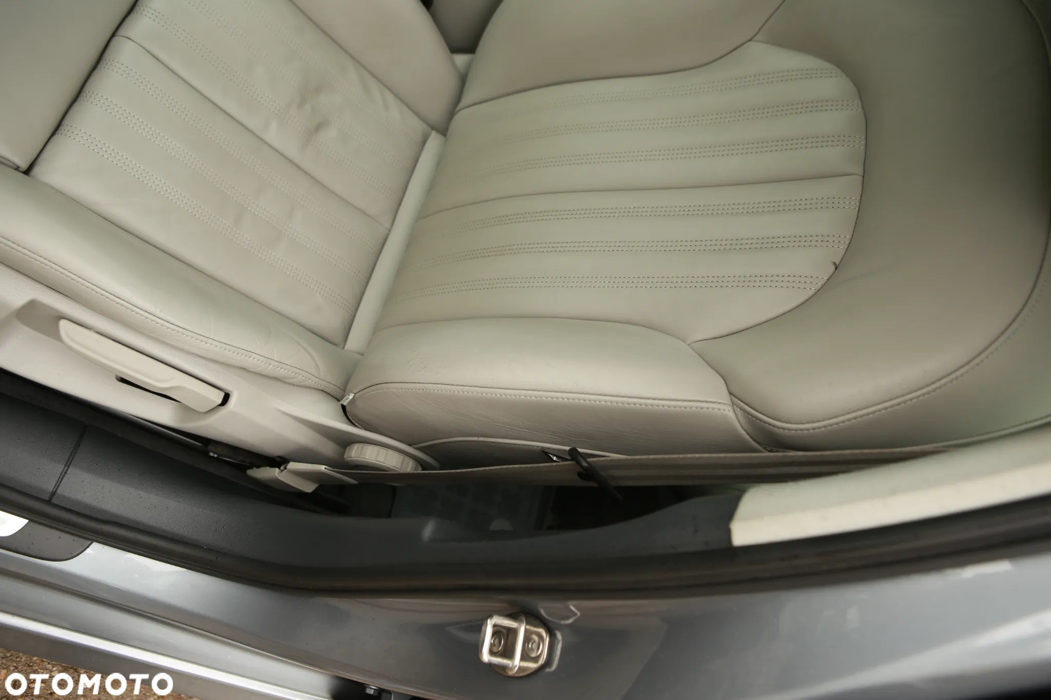 Audi A6 2.0 TDI ultra S tronic - 17