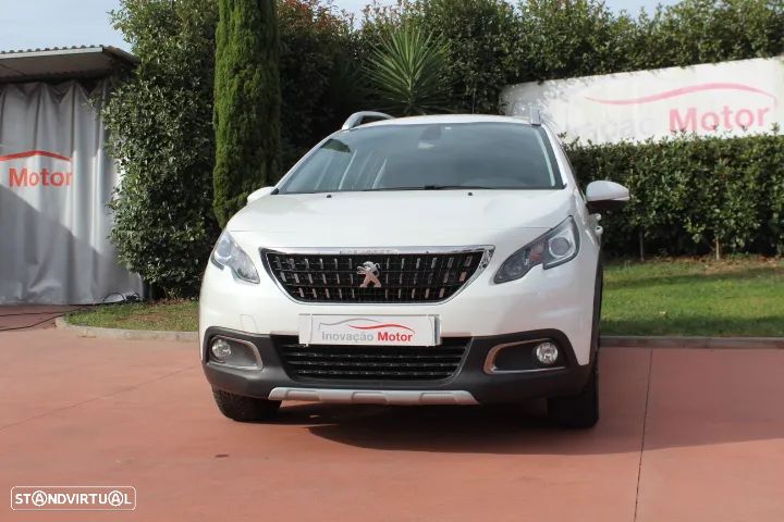 Peugeot 2008 1.2 PureTech Allure - 5