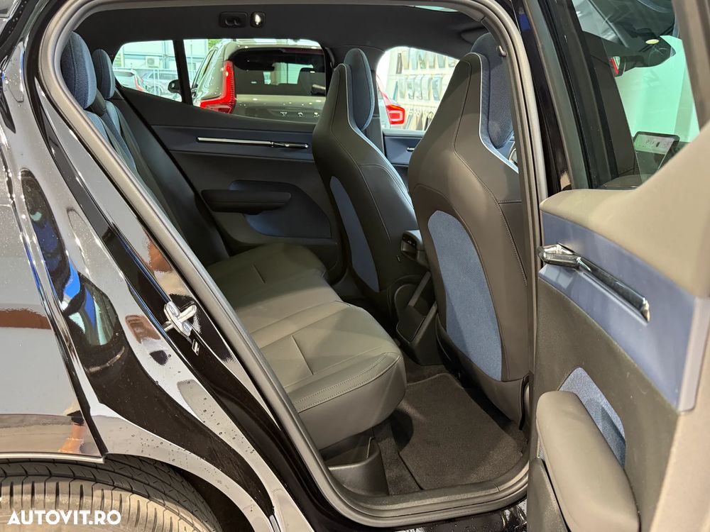 Volvo EX30 Twin Motor Performance Ultra - 28