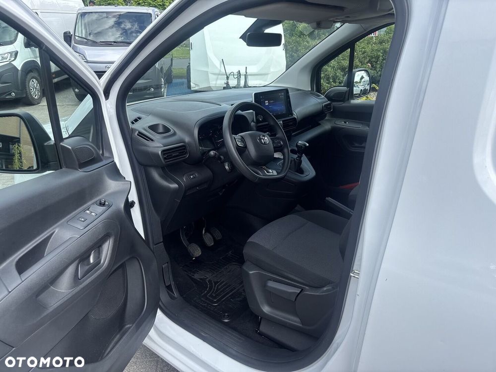 Toyota PROACE CITY - 13