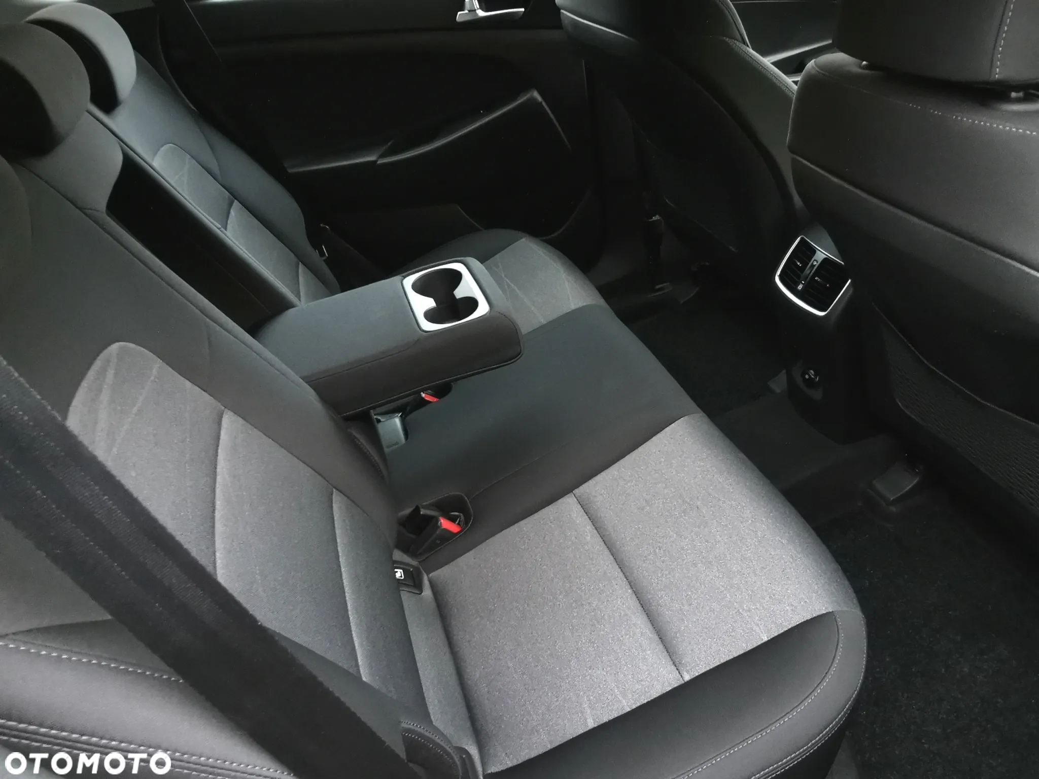 Hyundai Tucson 1.6 CRDi Premium 2WD DCT - 29