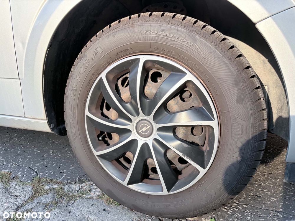 Opel Astra 1.4 Selection - 15