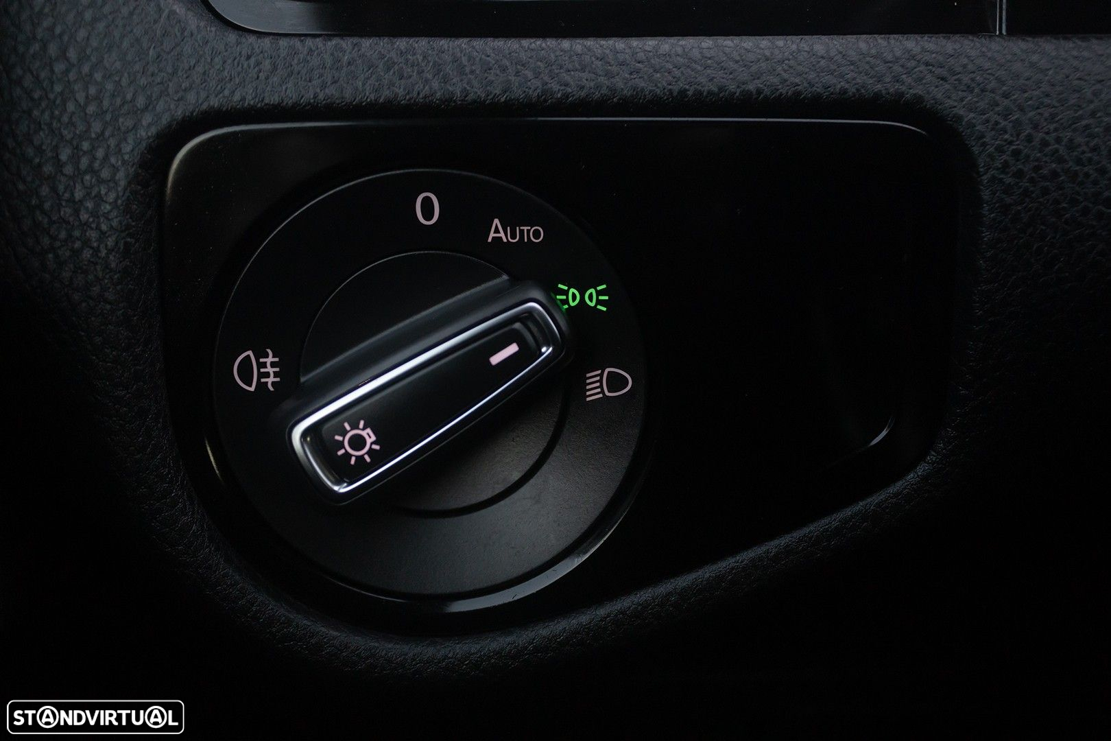 VW Golf 2.0 TSI GTI DSG - 18