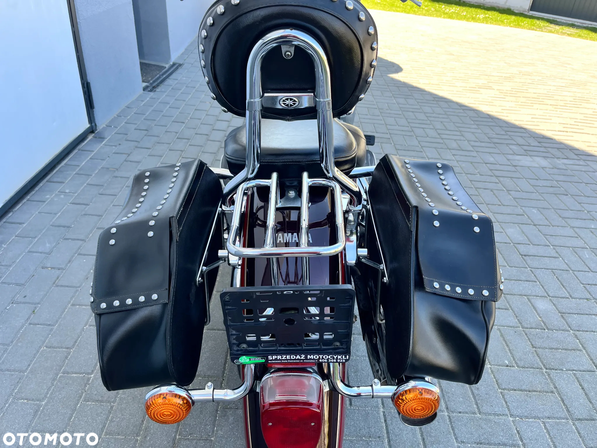 Yamaha XV - 17