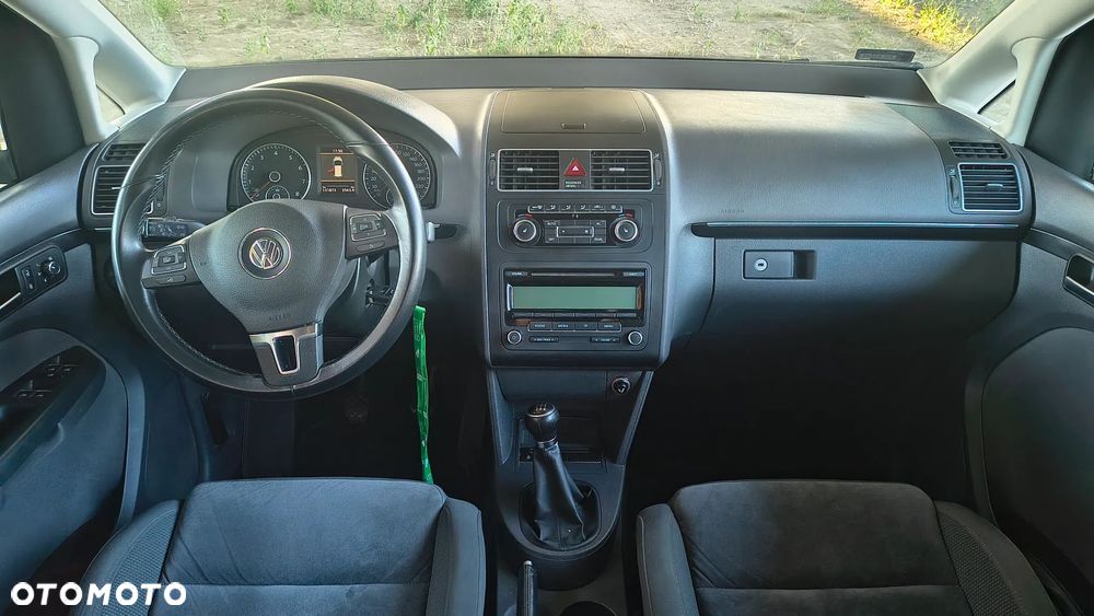 Volkswagen Touran 1.4 TSI Highline - 11