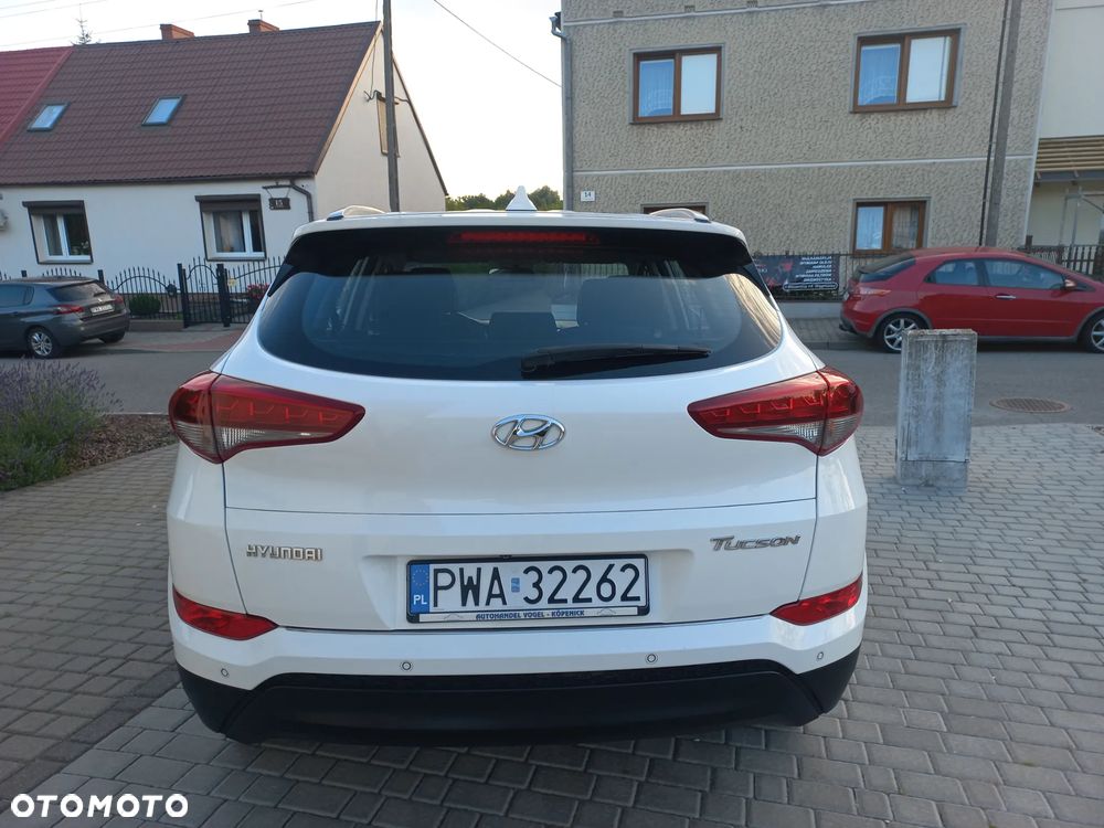 Hyundai Tucson blue 1.7 CRDi 2WD DCT Style - 14
