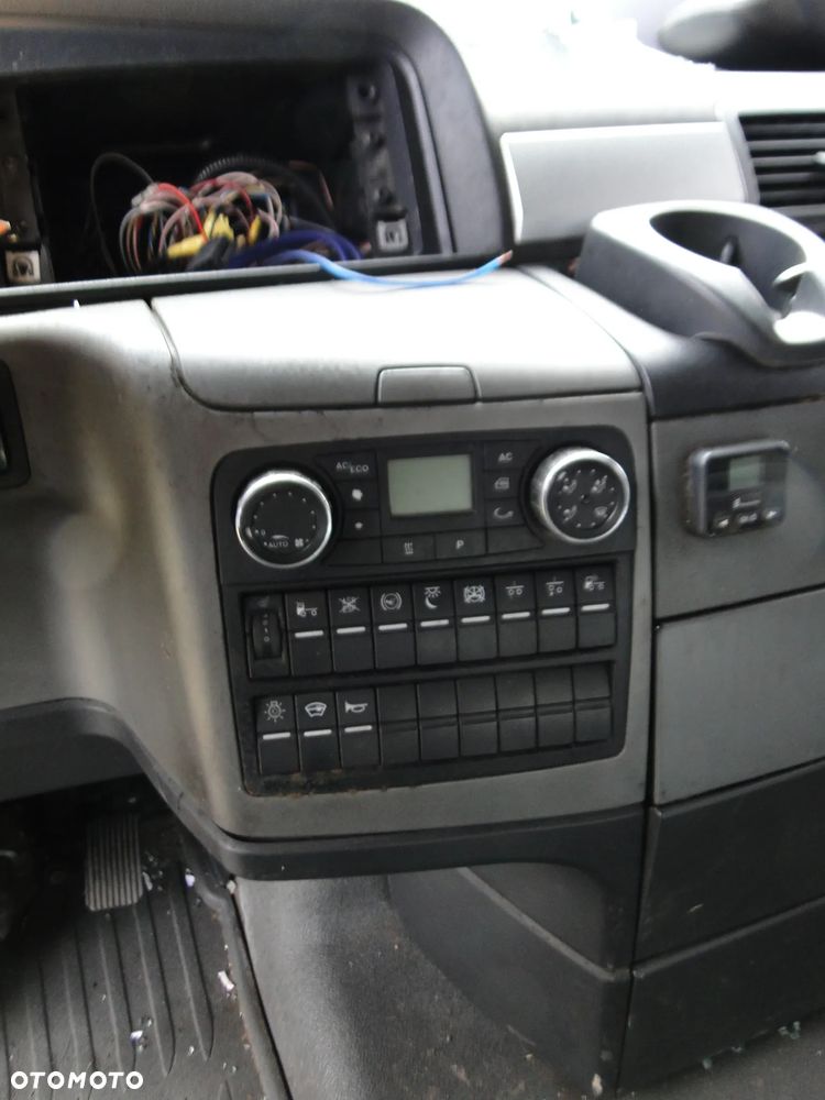 MAN TGX I XXL 18.480 KABINA SPOILERY KOMPLETNA 07-12r EUROPA - 21