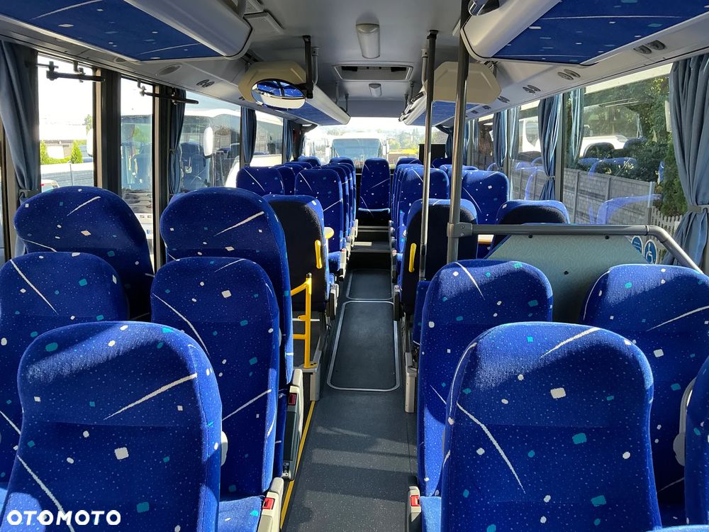 Mercedes-Benz INTOURO m - 22