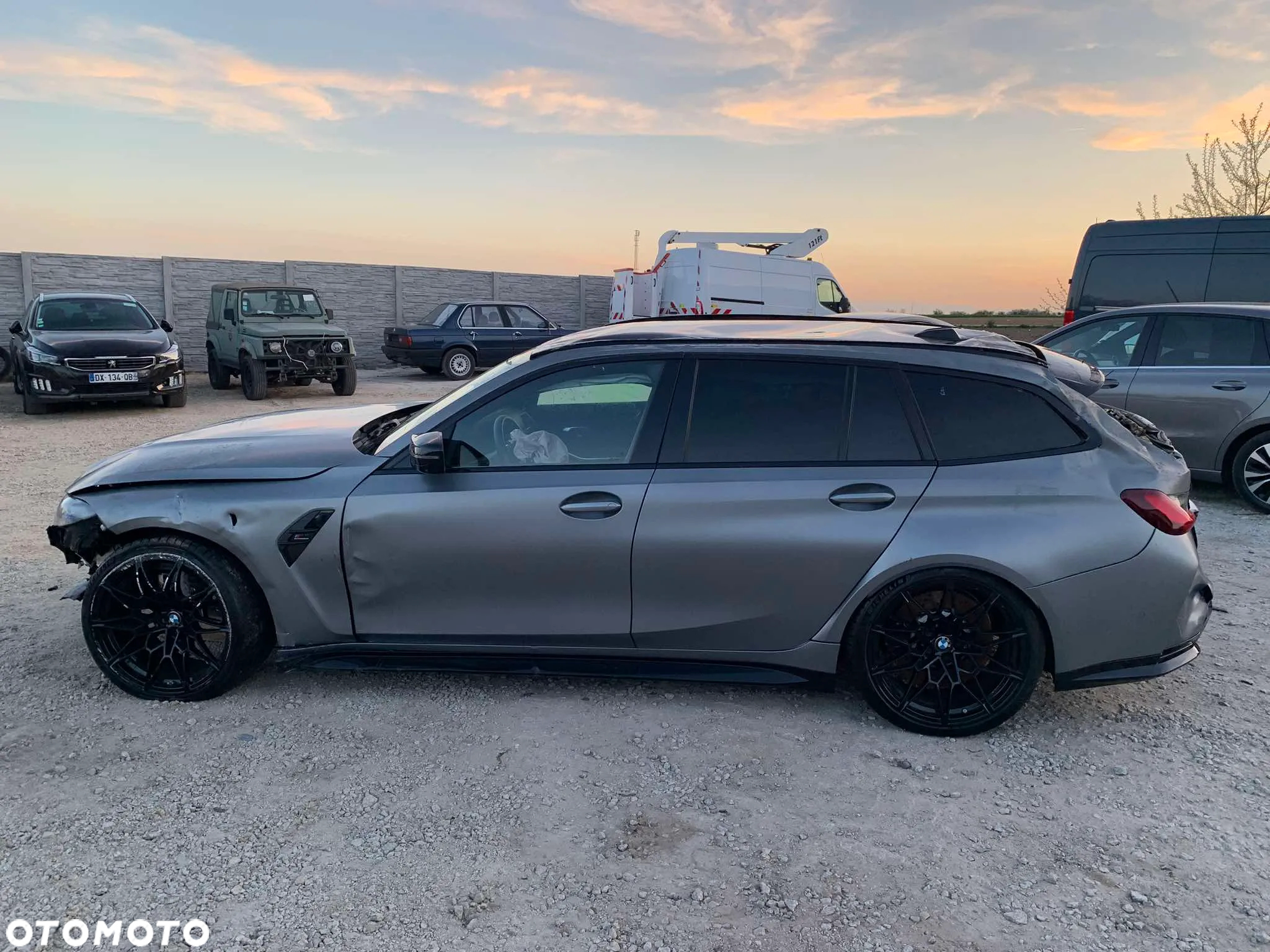 BMW M3 Competition Touring M xDrive - 31