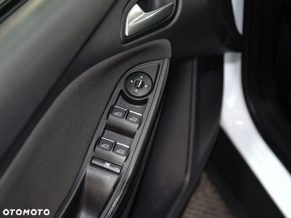 Ford Focus - 16
