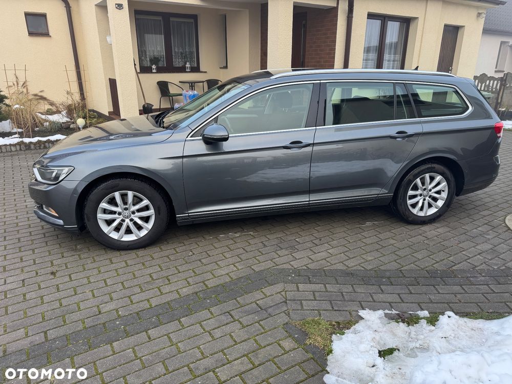 Volkswagen Passat Variant 2.0 TDI DSG (BlueMotion Technology) Comfortline - 4