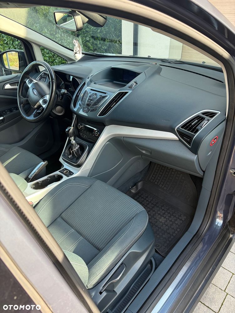 Ford C-MAX - 10