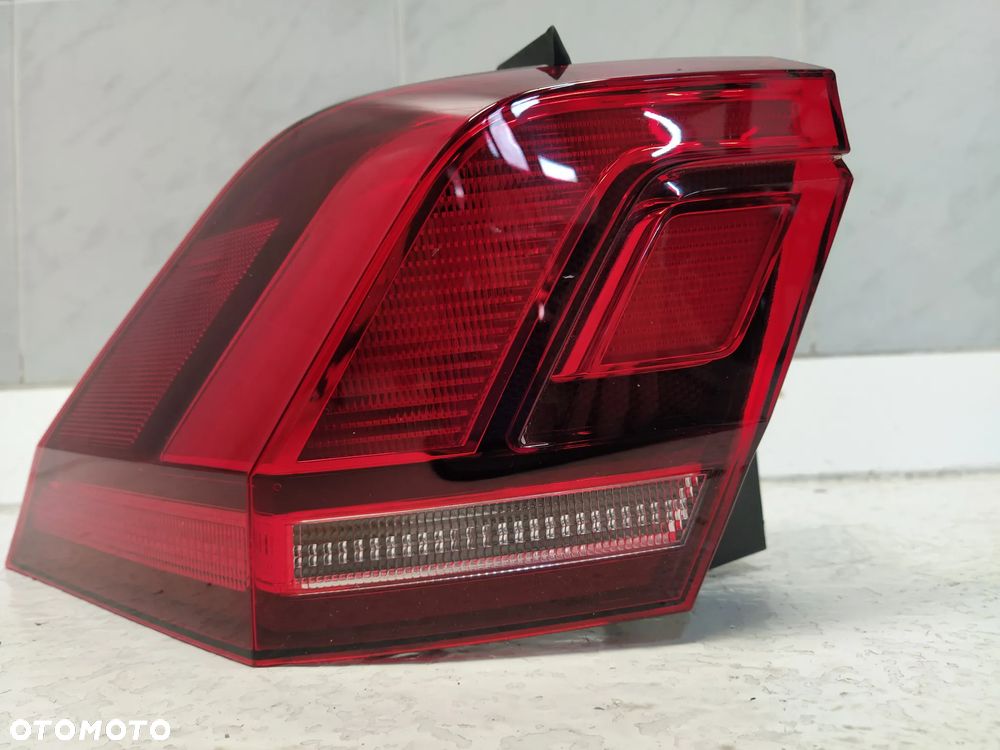 VW TIGUAN LAMPA LEWY TYŁ LED LEWA TYLNA ORYGINAŁ - 4