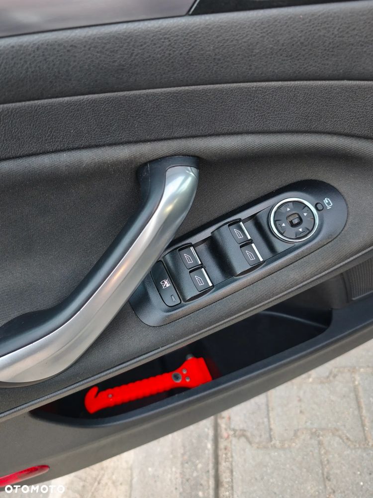 Ford Mondeo - 8