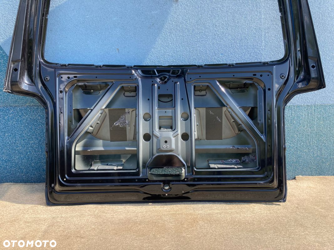 VW T6 CARAVELLE MULTIVAN 16- KLAPA TYLNA PODNOSZONA ELEKTRYCZNIE - 13